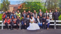 Bobiczi gruppe na svatbě Guzziho a Hanči